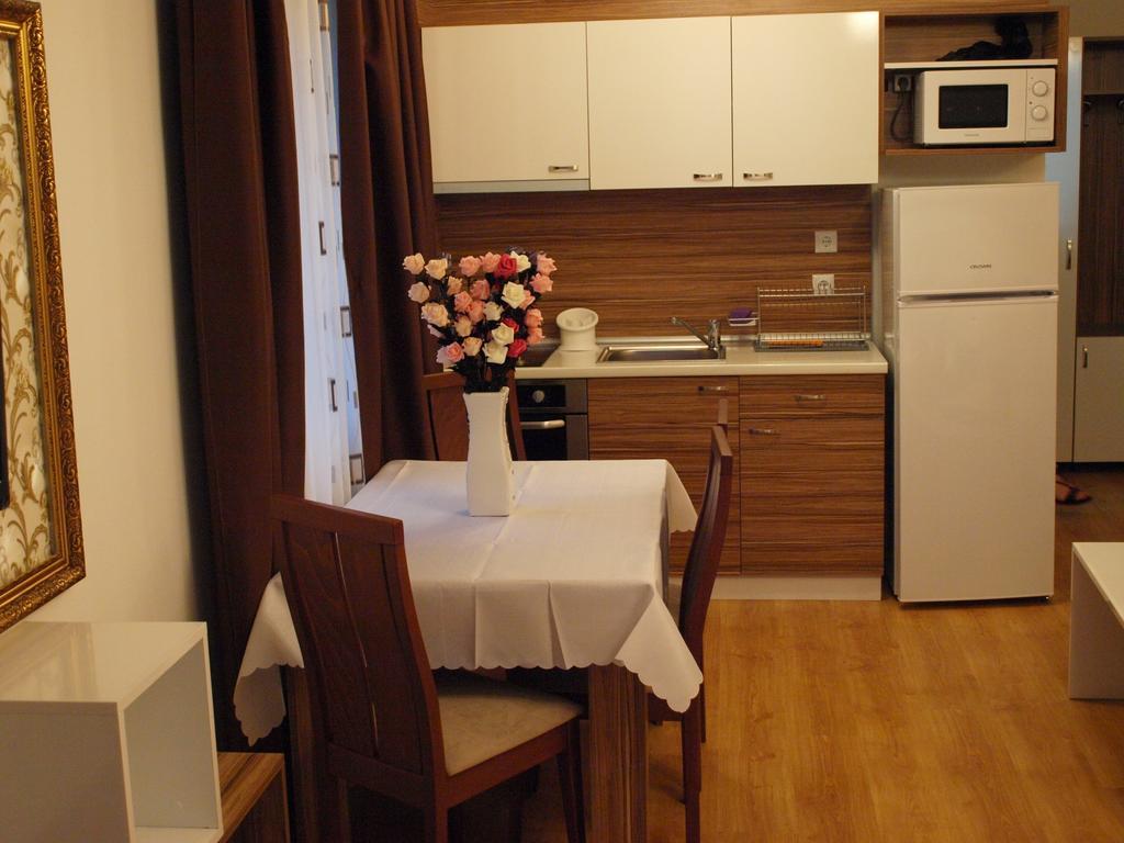 Apart Sweet Homes 5 - Apartments For Guests Slantschew brjag Zimmer foto