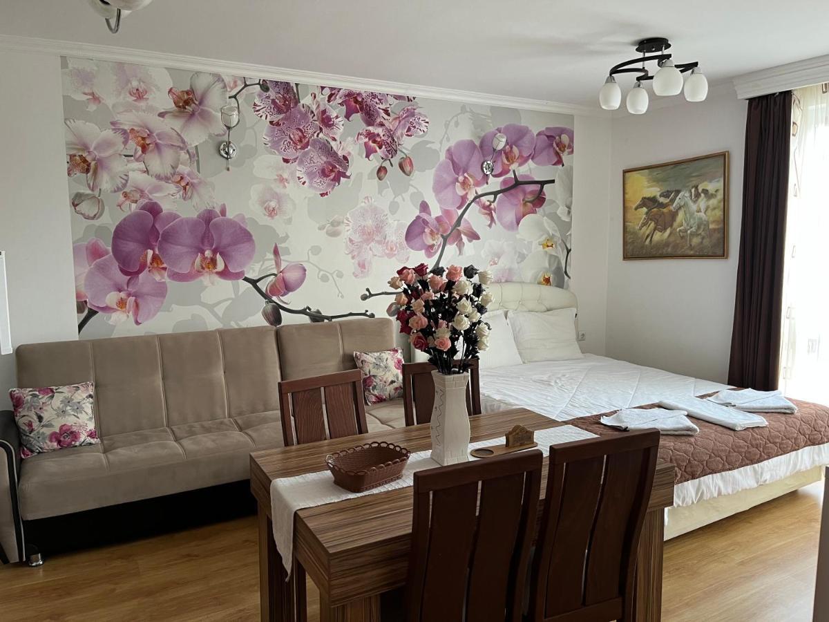 Apart Sweet Homes 5 - Apartments For Guests Slantschew brjag Exterior foto